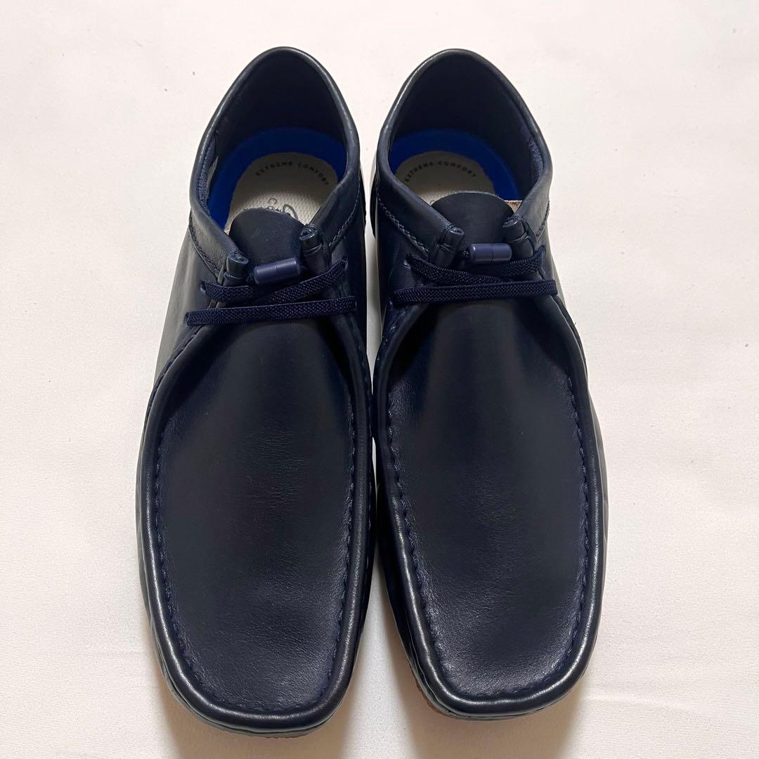Clarksコレクション ワラビー シェイカーIIラン ネイビー 27.5cm