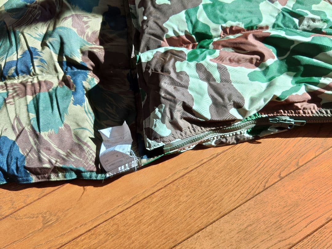 リバーシブル迷彩柄 寝袋 150cm x 230cm - アウトドア寝具安く 買う