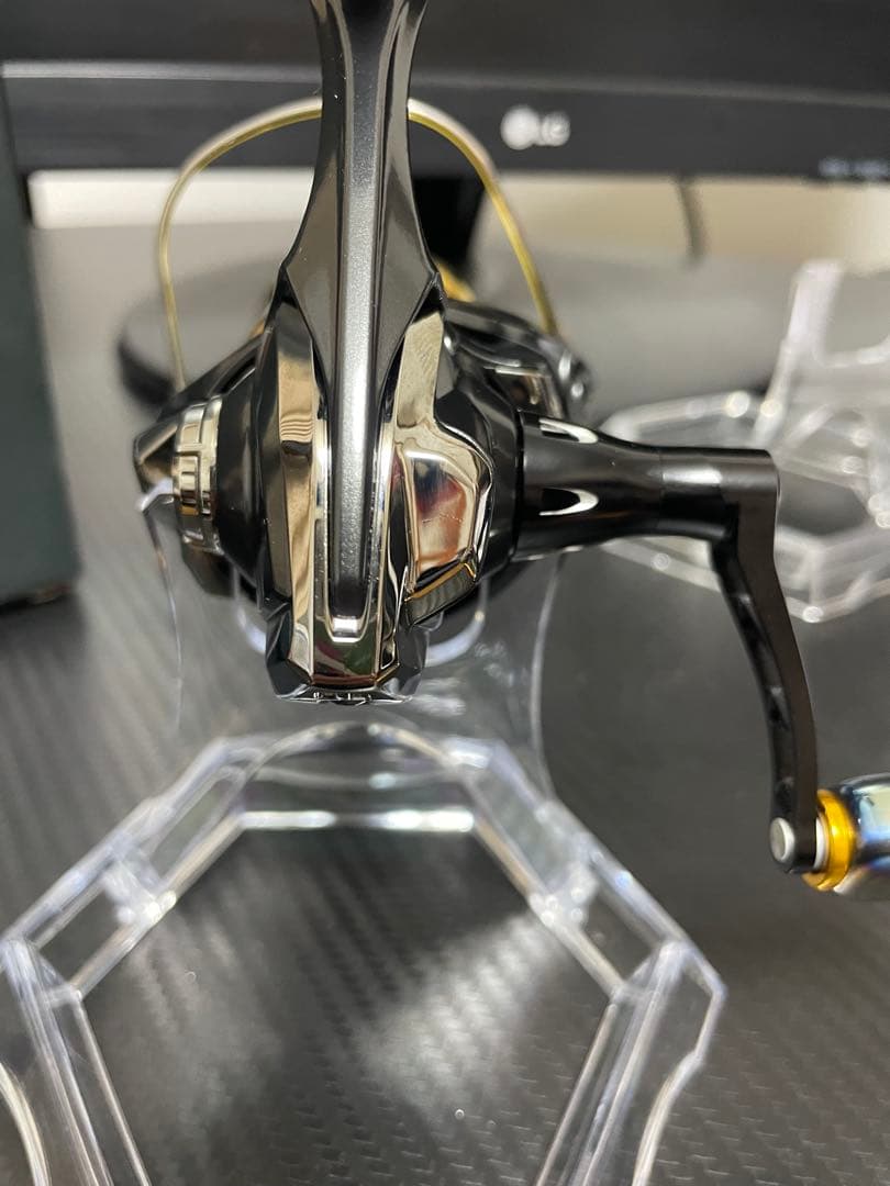 極美品】シマノ 20ヴァンフォード C2000S 20ツインパワースプール