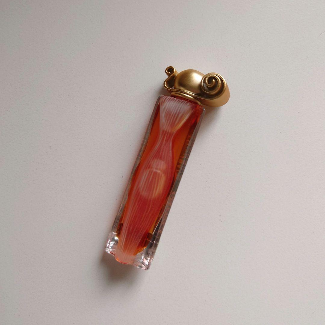 香水ミニボトルメルカリ史上最高個数ミニボトルセット1100個以上