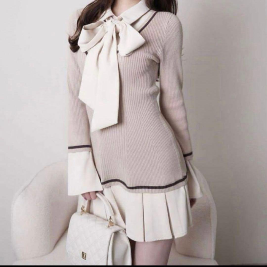 LIP SERVICE シャツドッキングプリーツワンピース ベージュ リップサービス LIP SERVICE シャツドッキングプリーツワンピース