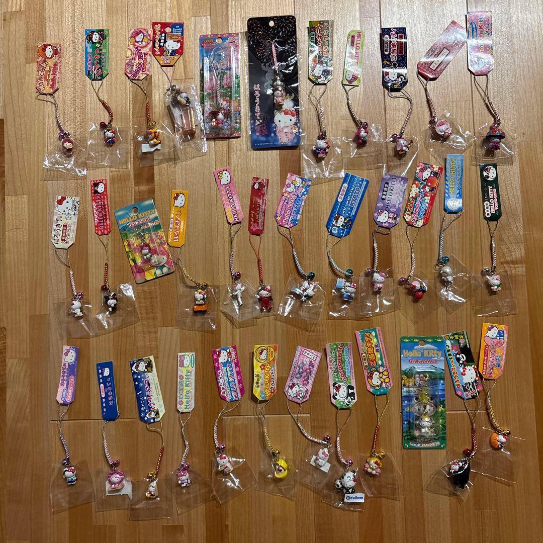 【新品未使用】ハローキティご当地ストラップ35個セット ハローキティ ご当地ストラップセット 3｜トレファクONLINE