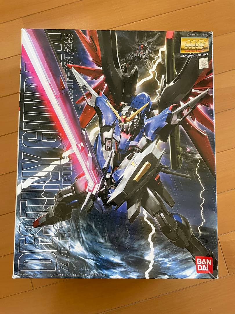 ザフト製新型モビルスーツZGMF-X42S「デスティニーガンダム」1/100 Yahoo!オークション - ＃ MG 1/100 ザフト製新型モビルスーツ ZGMF-X42