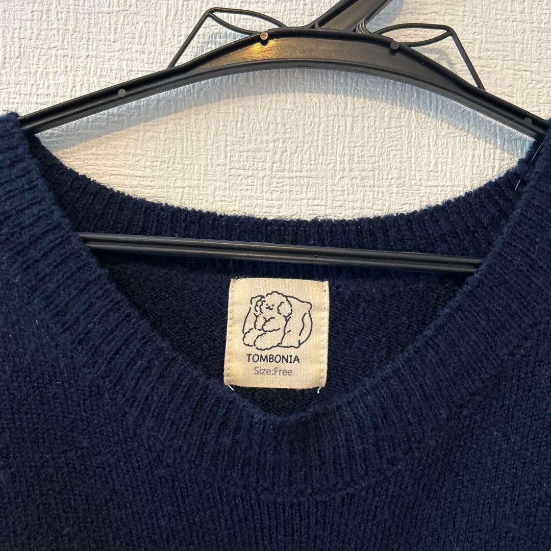TOMBONIA 犬刺繍 ニットセーター フリーサイズ - メルカリ
