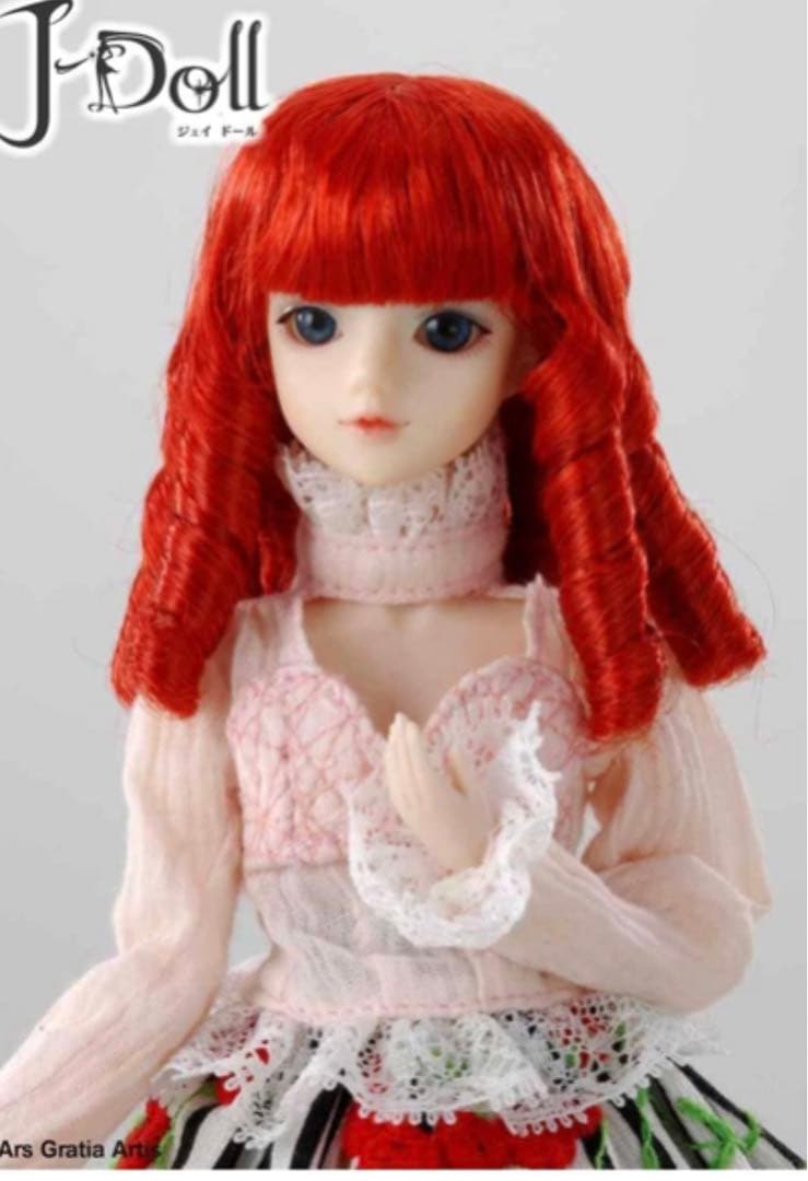 J doll ジェイドール　ネイフン (デ ネイフン ストラーヒェス)