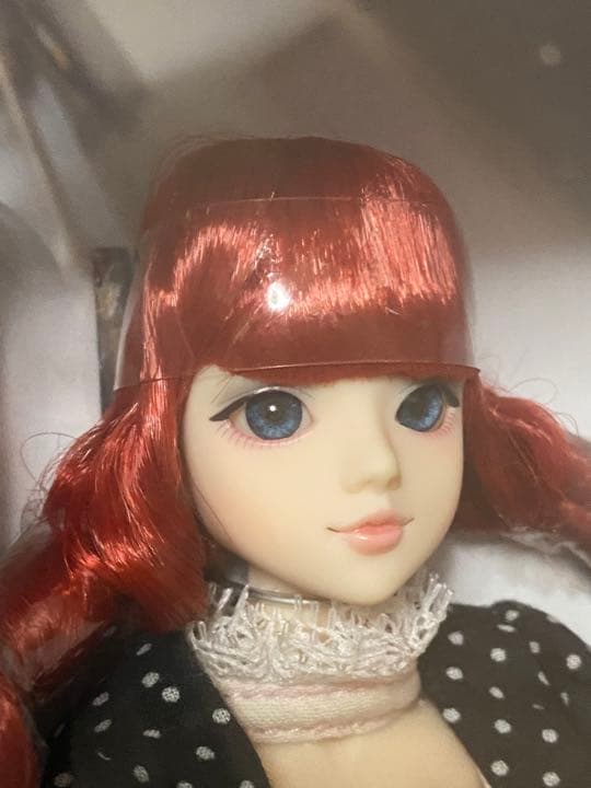 J doll ジェイドール　ネイフン (デ ネイフン ストラーヒェス)