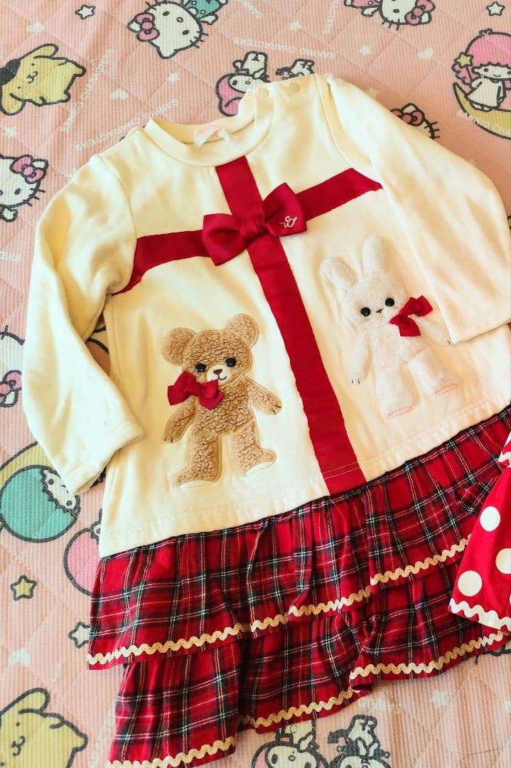 シャーリーテンプル　クマとウサギ刺繍のワンピース 2310210799-683x1024.jpg