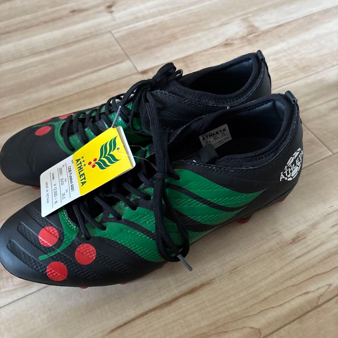 新品未使用！タグ付きATHLETA 25.5cm