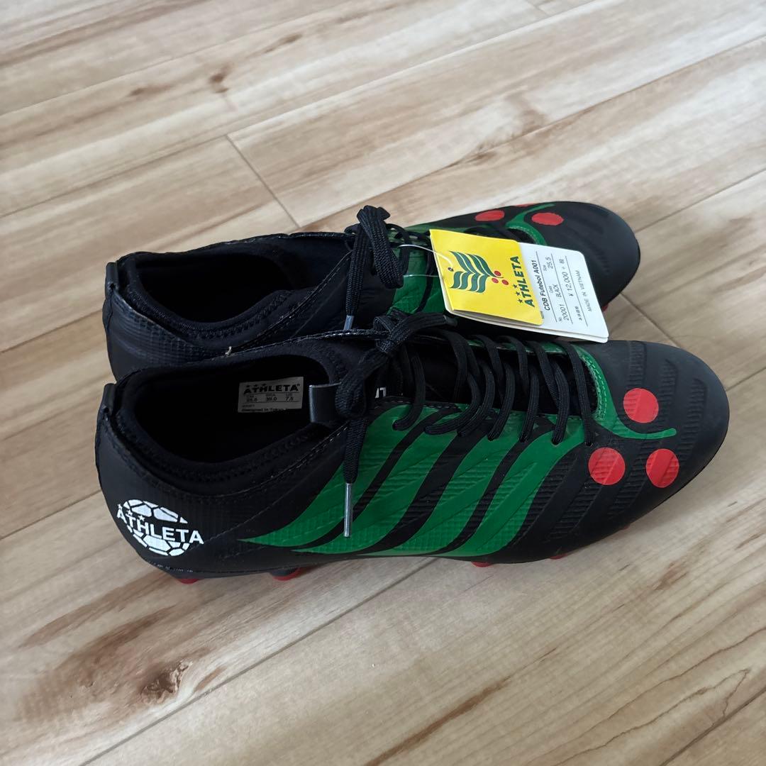 新品未使用！タグ付きATHLETA 25.5cm