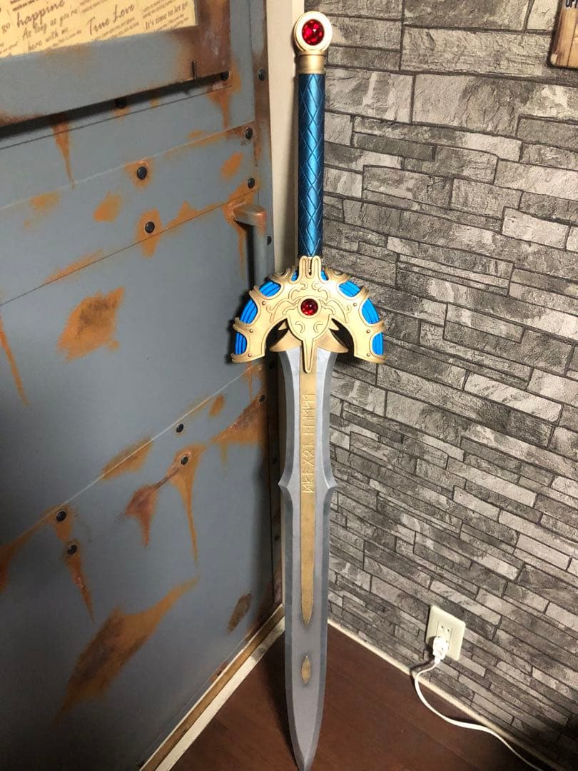 ドラゴンクエスト『ロトの剣』ハンドメイド ドラクエのロトの剣の作り方 型紙付きで誰でも簡単に同じ物が作れます