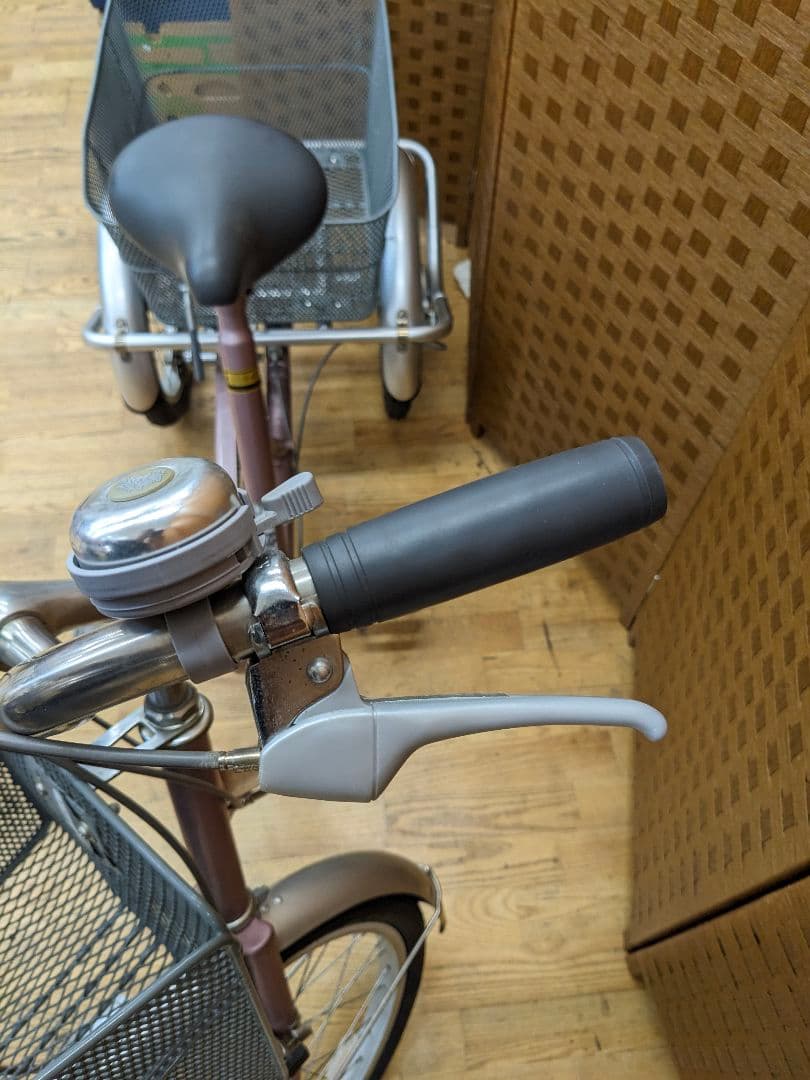 U028 三輪 自転車 スイング機能付き Avec Vent