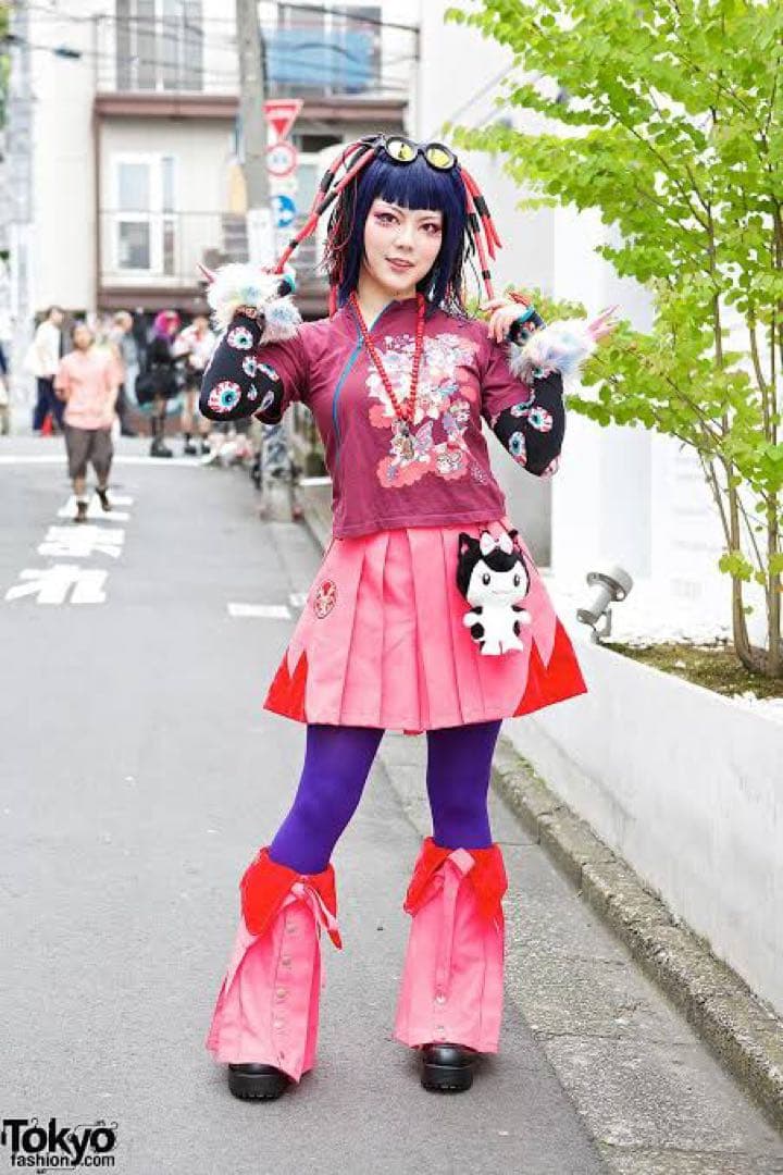 卓矢エンジェル 袴短Ｐ 緑×ピンク 派手 サイバー