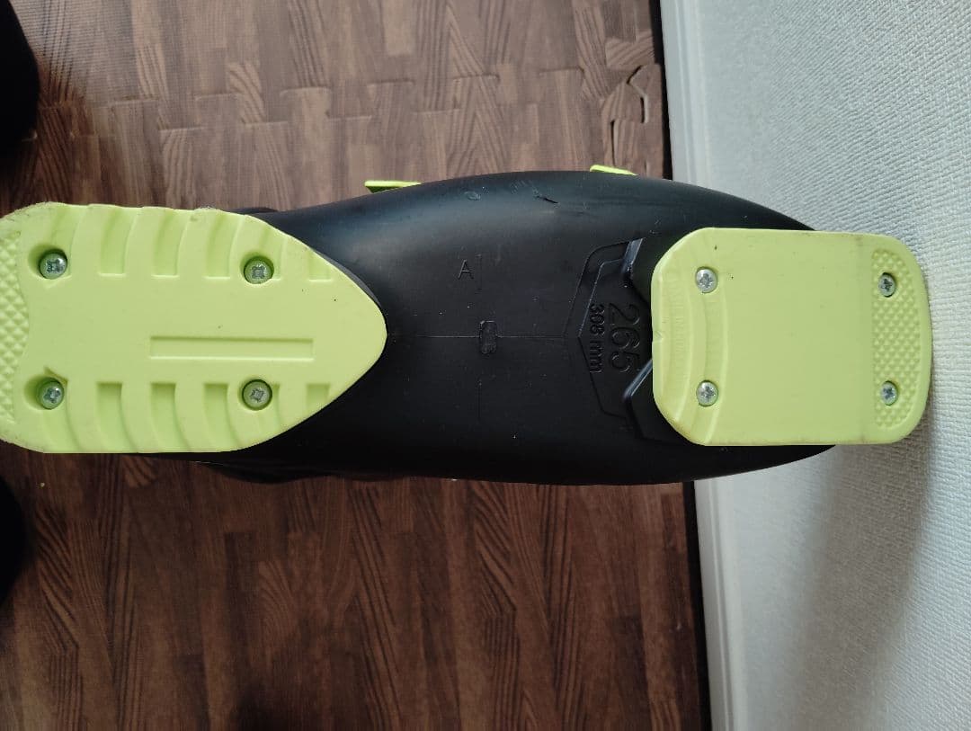 【超美品】ロシニョール スキーブーツ EVO 70 26.5CM 国内正規品