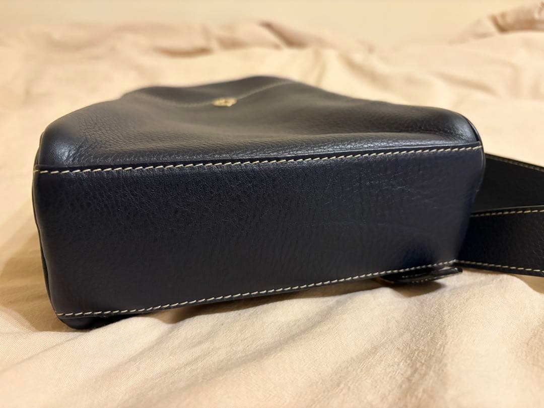 Cisei シセイ ミニワンショルダー ネイビー｜極美品】シセイ ボディ