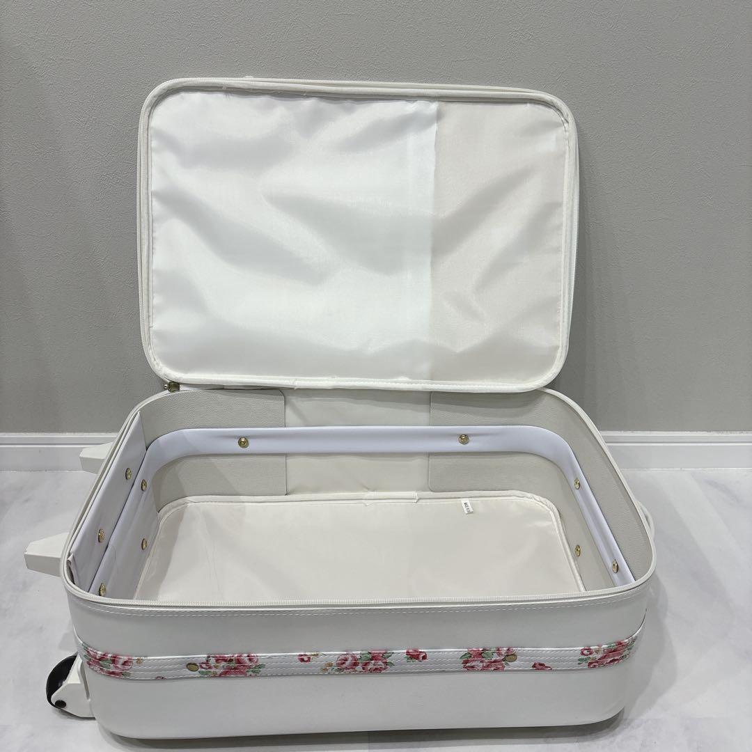 リズリサ LizLisa キャリーケース 花柄 レース フリフリ 地雷系 白