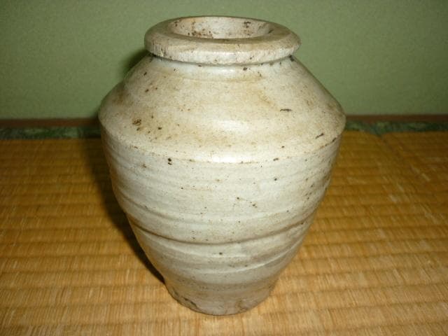 ■希少 美品 16世紀！南海古陶磁'（ベトナム古陶磁） 白磁安南小壺高さ15cm 楽天市場】骨董○安南染付花文壺○東南アジア古美術 | ベトナム-16世紀