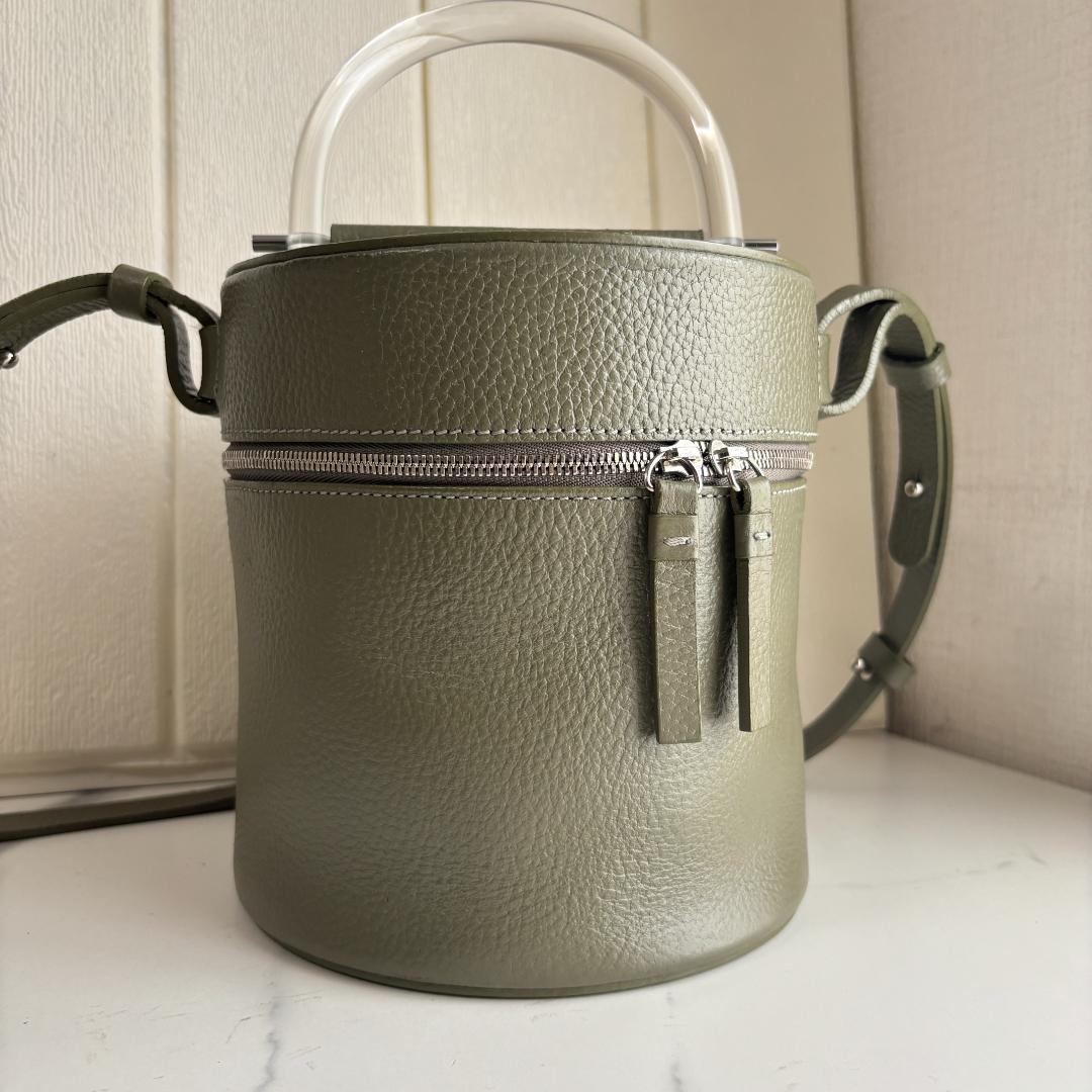 【美品】ビルディングブロック 2wayショルダーバッグ　ドラム　カーキ　　本革 Dual UKサドルショルダーバック【DCr-1017】 ”RUST TIME”|池之端銀革店