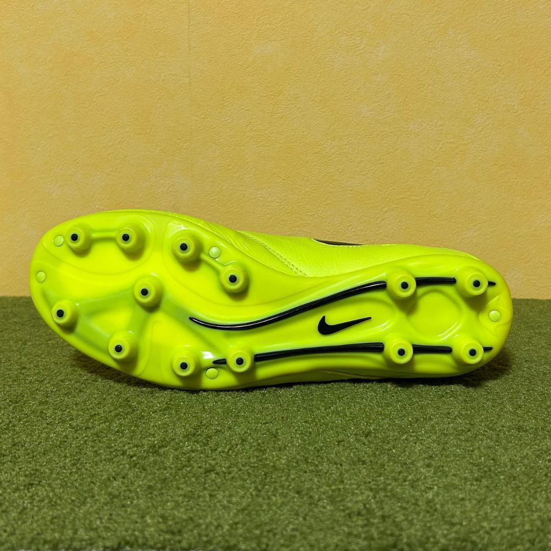 新品 未使用 激レア サッカースパイク ナイキ ティエンポ HG 25.5cm