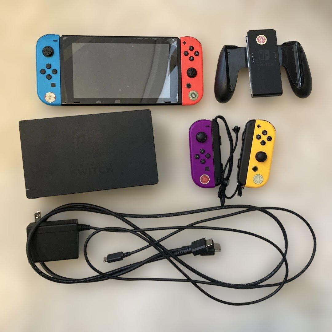 Nintendo Switch 本体 多彩なJoy-Con付き Nintendo Switch Joy-Con The Legend of Zelda Skyward Sword Edition