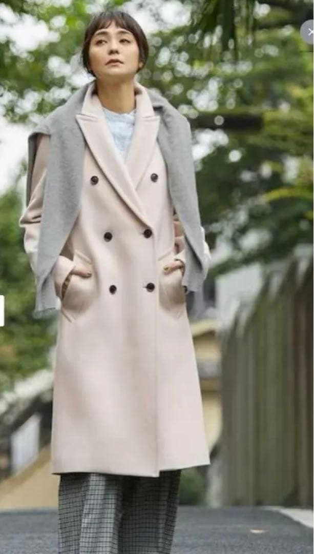 ☆超美品☆未使用⭐︎BEIGE, LAIRESベイジ チェスターコート色ネイビー