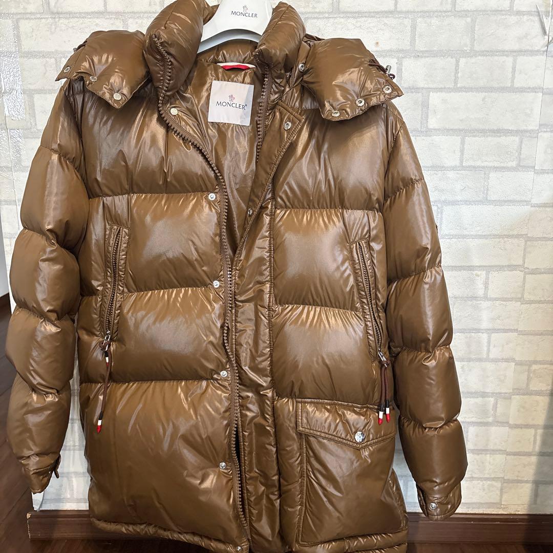 MONCLER GENIUS ブラウン ダウンジャケット - メルカリ