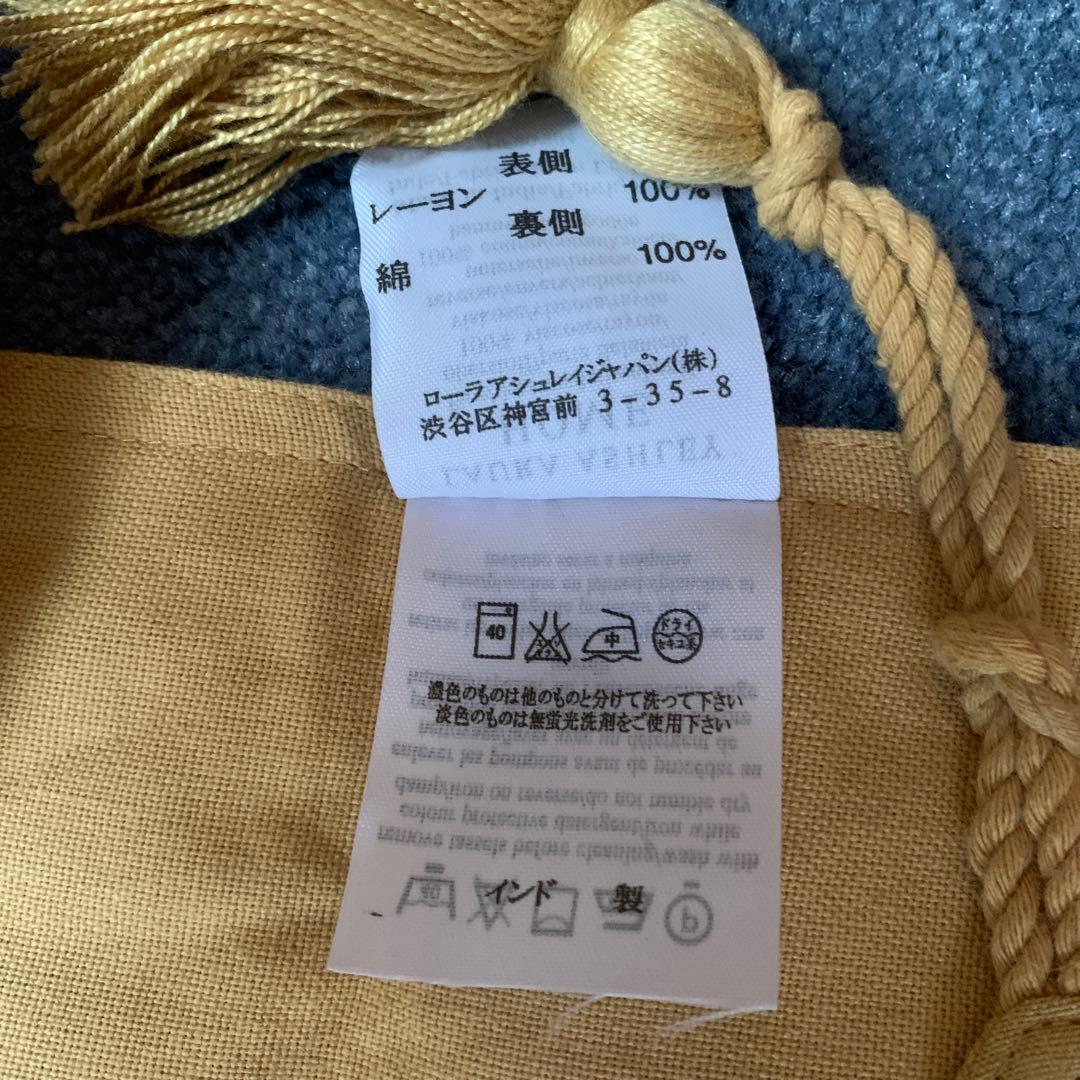 最終お値下げLaura Ashley テーブルランナー - メルカリ