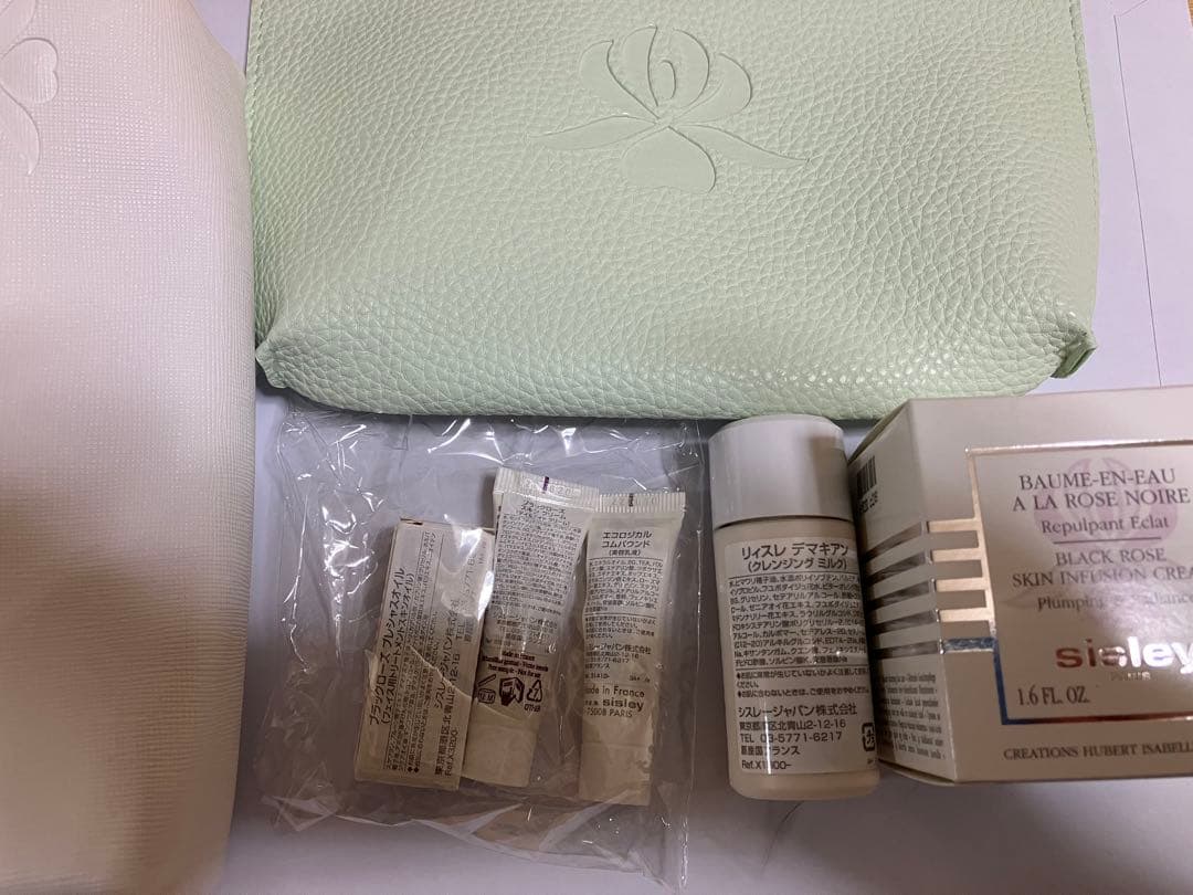 (ポーチ２個・ミニサイズ4品付き)シスレー ブラックローズ スキン クリーム ブラックローズ スキン クリーム - Sisley Paris