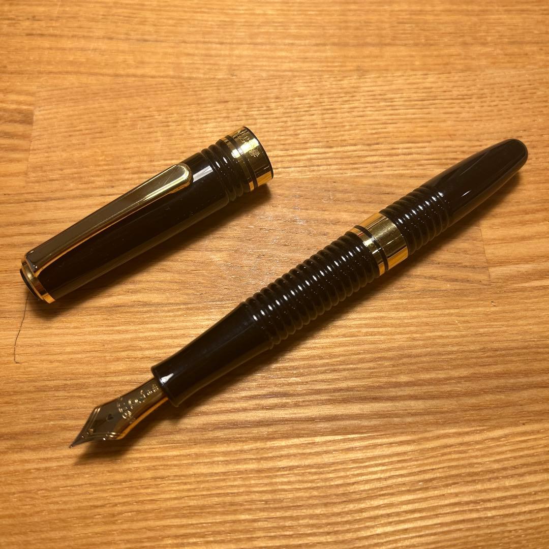 プラチナ万年筆　ギャザード　細軟　SF 14k 珍品 80s プラチナ＃3776ギャザード PLATINUM #3776 Gathered （中細字