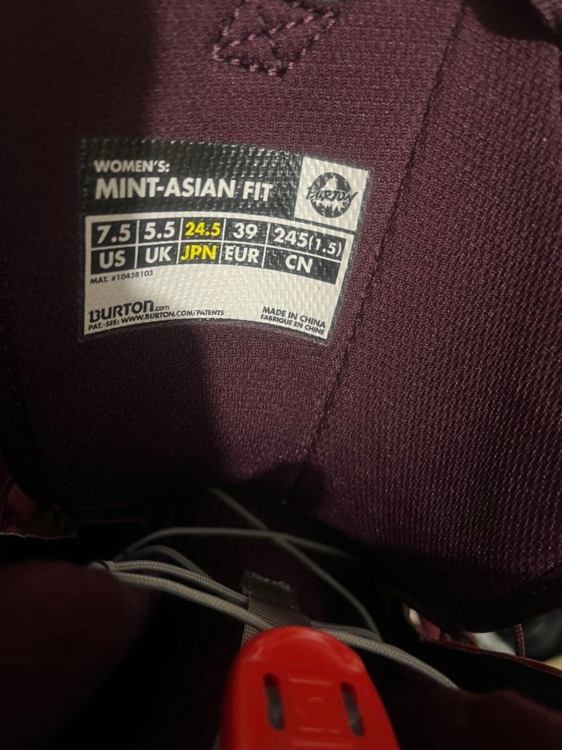 美品！BURTON MINT 24.5cm