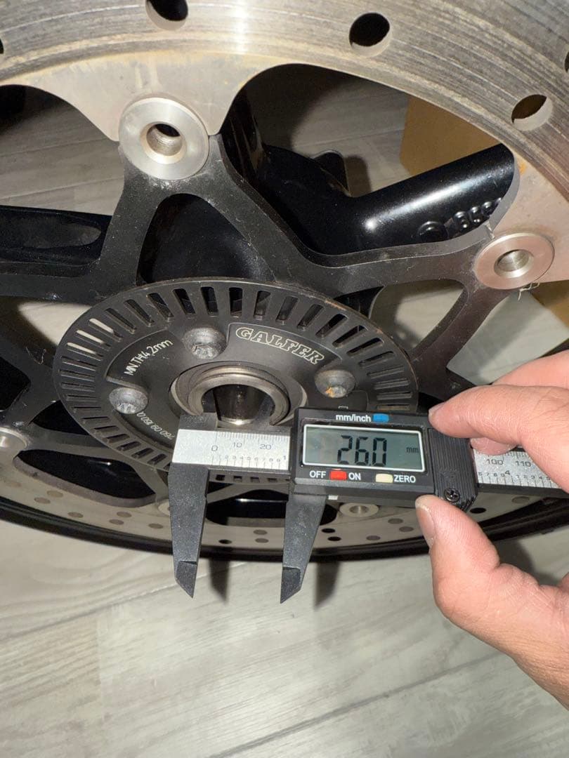 Husqvarna Vitpilen 701 純正ホイール 前後セット - メルカリ