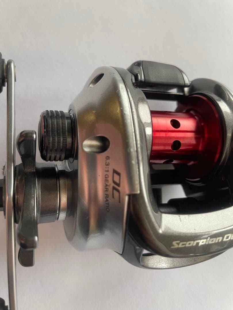 ⭐️再々値下げ 美品 シマノSHIMANO 11スコーピオンDC 右巻き