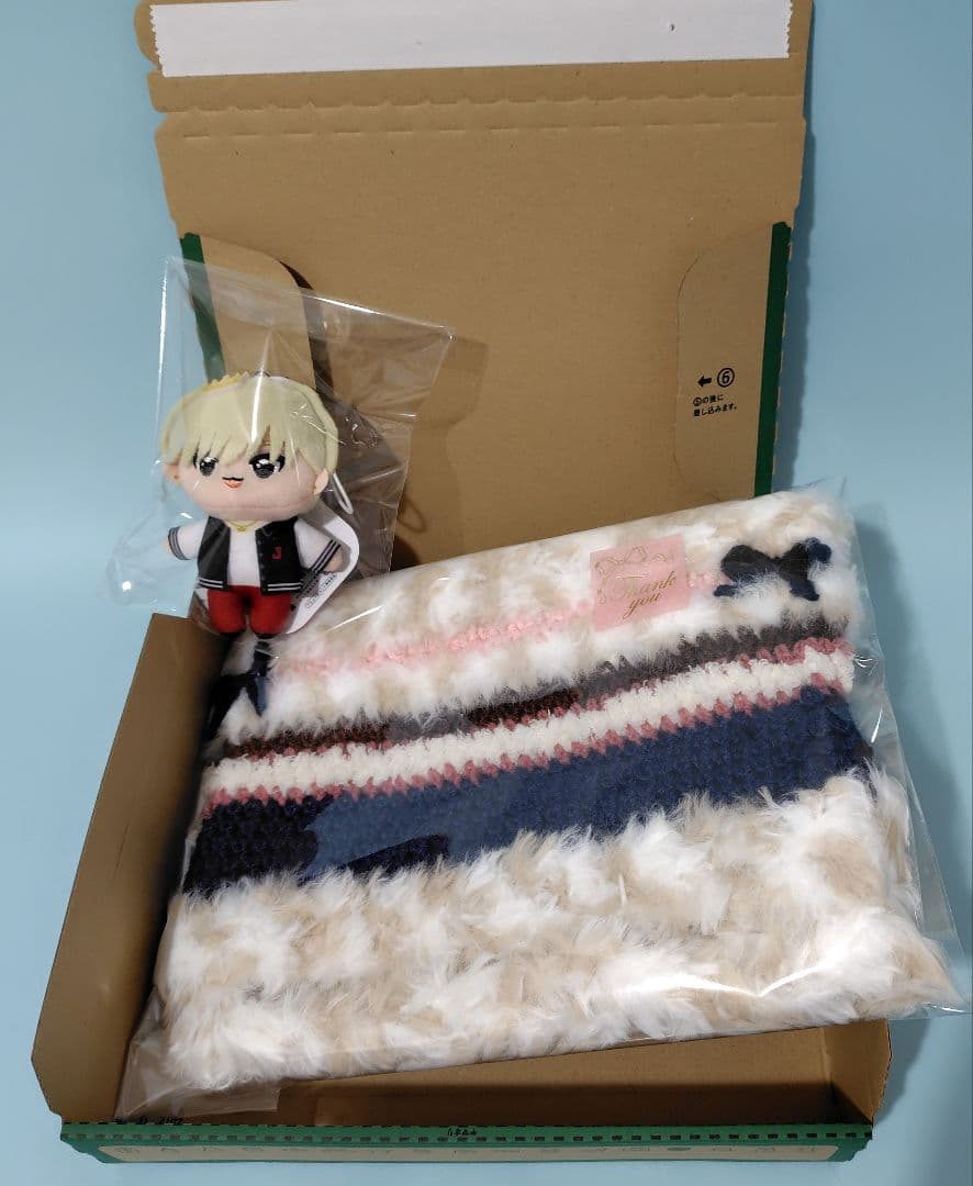 JO1 白岩瑠姫 《GiGO限定》ぬいぐるみマスコット (おまけ付き) - メルカリ