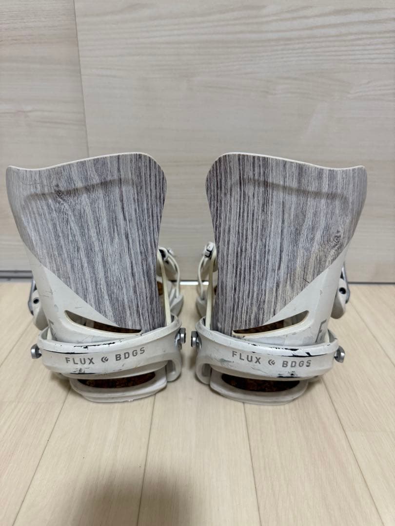 18-19 FLUX DS LTD WHITE WOOD 白木目 Mサイズ 中古 - メルカリ