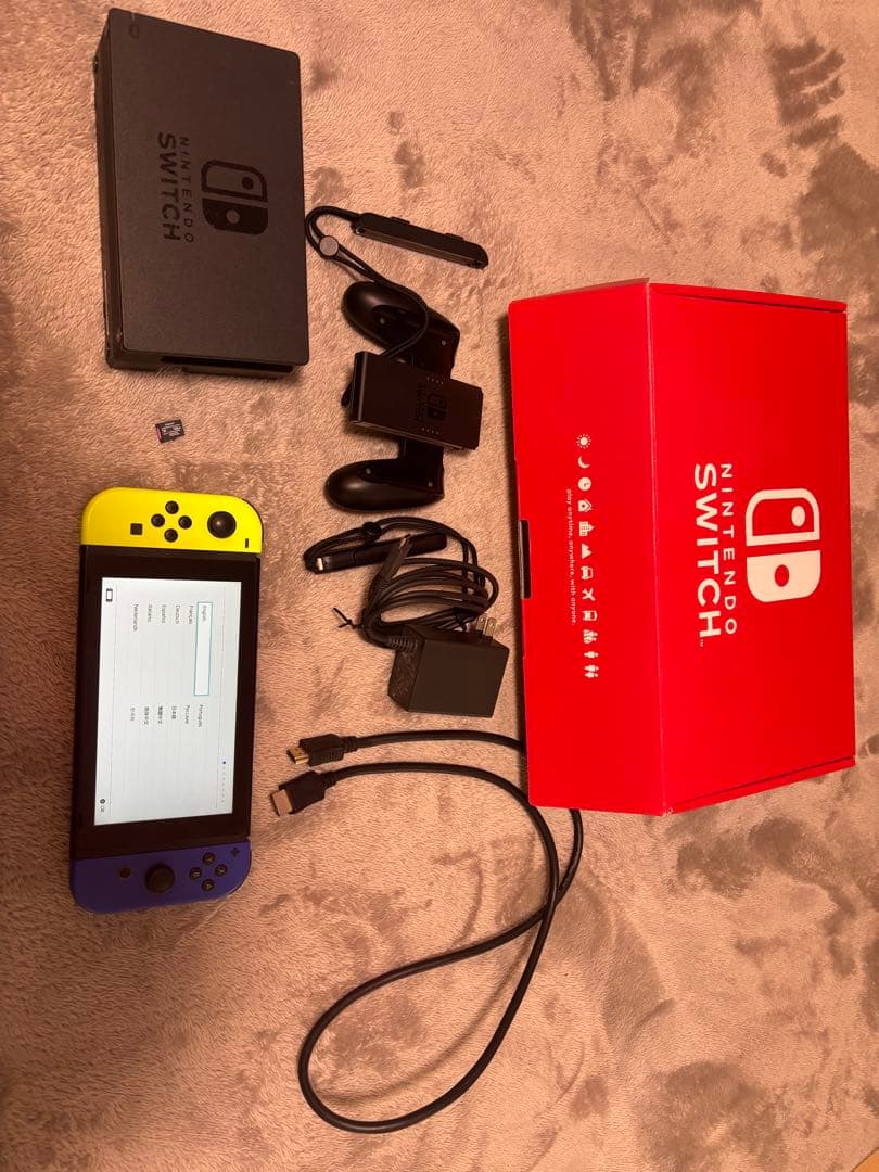 Nintendo Switch ネオンパープル/イエロー　本体　SDカード付 Nintendo Switch 任天堂 Joy-Con (L) ブルー/(R) ネオンイエロー HAC-A