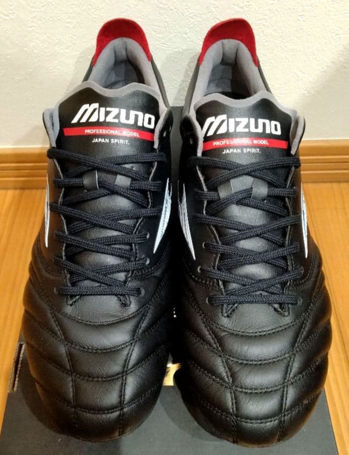 【極美品】 ミズノ モレリア ネオ IV JAPAN 26.0cm