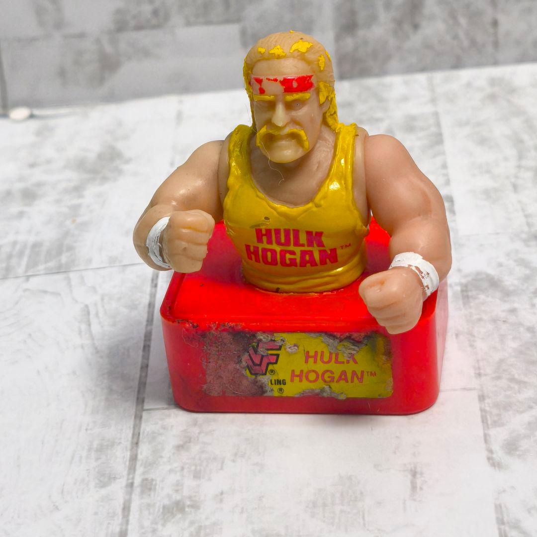 ハルク・ホーガン フィギュアスタンプ WWFアルティメットウォーリアー