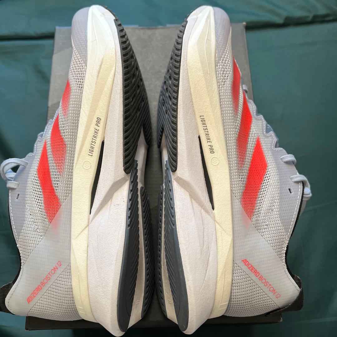 ADIZERO アディゼロボストン12M　25.5cm