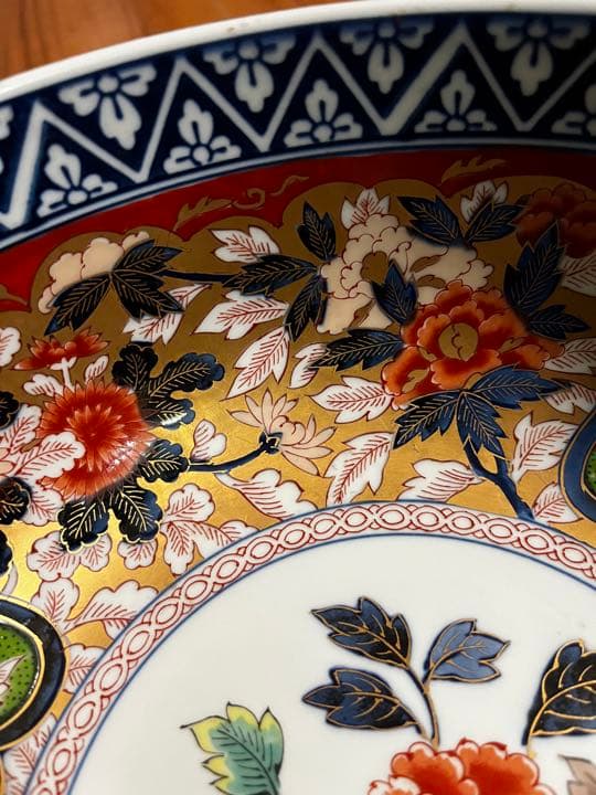 世那大平　昭和其泉　大皿　極錦金彩古伊万里　有田焼　24.5cm