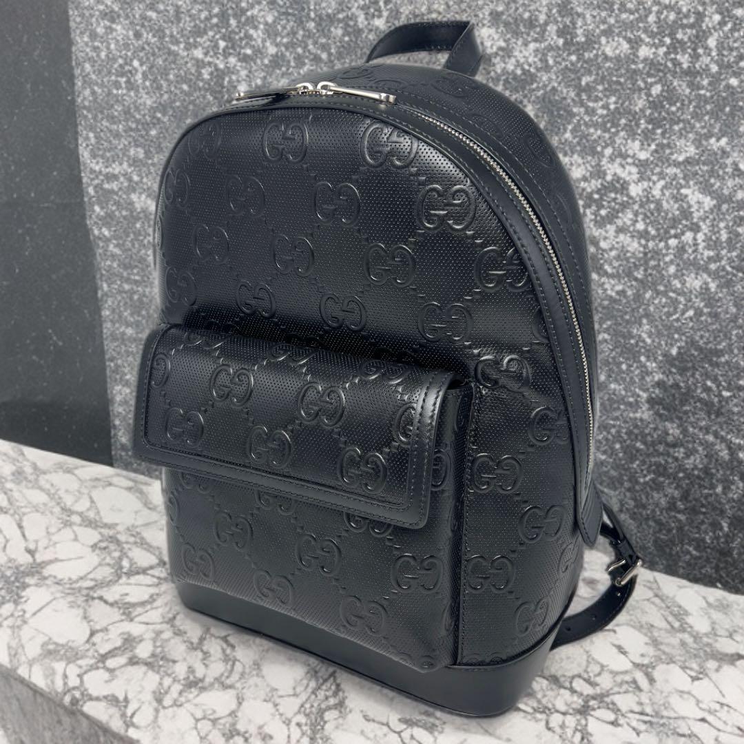 ✨極美品✨GUCCI グッチ　GGエンボス　レザーリュックサック　バックパック グッチ(GUCCI)グッチ GGエンボス バックパック リュックサック バック