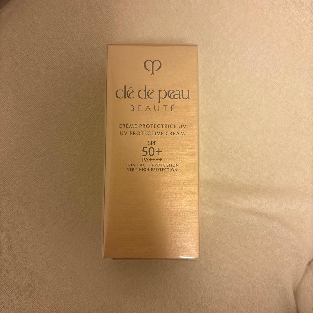 クレドポーボーテ　クレームUV クレド　日焼け止め クレ・ド・ポー ボーテ / クレームUVの公式商品情報｜美容・化粧品情報