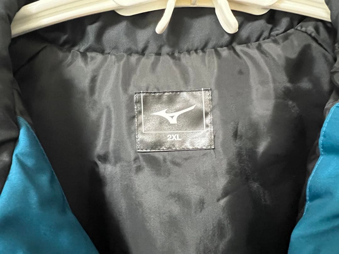 あ*し様 【美品】北海道コンサドーレ札幌 2025 ウォーマーシャツ 2XL