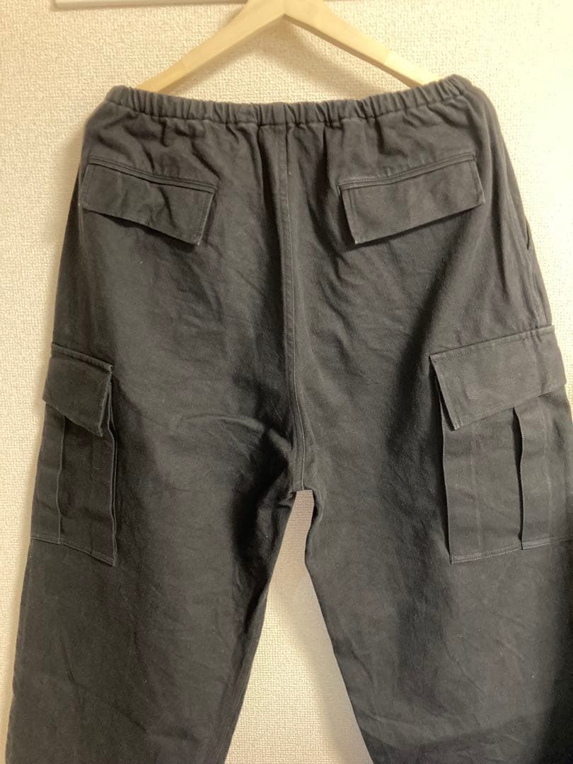 COMOLI 25SS ブラックドリル 6Pパンツ-格安セール開催中