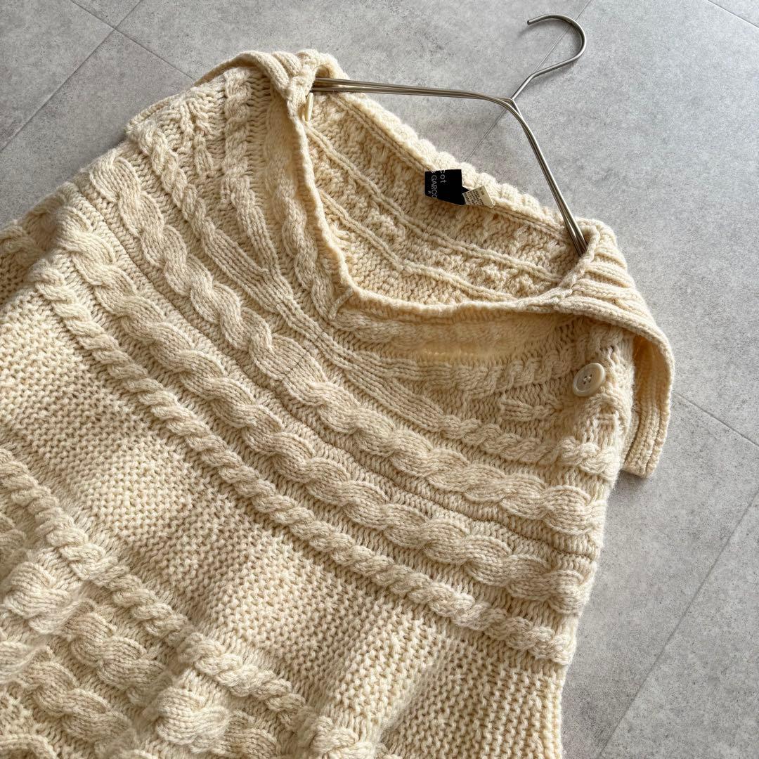 トリココムデギャルソン ニットポンチョ セーラーカラー アイボリー