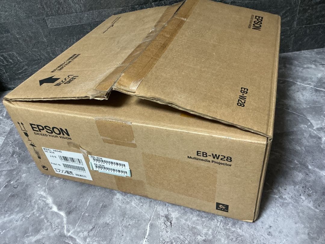 EPSON プロジェクター EB-W28 新品 未使用 開封済みの通販はau PAY