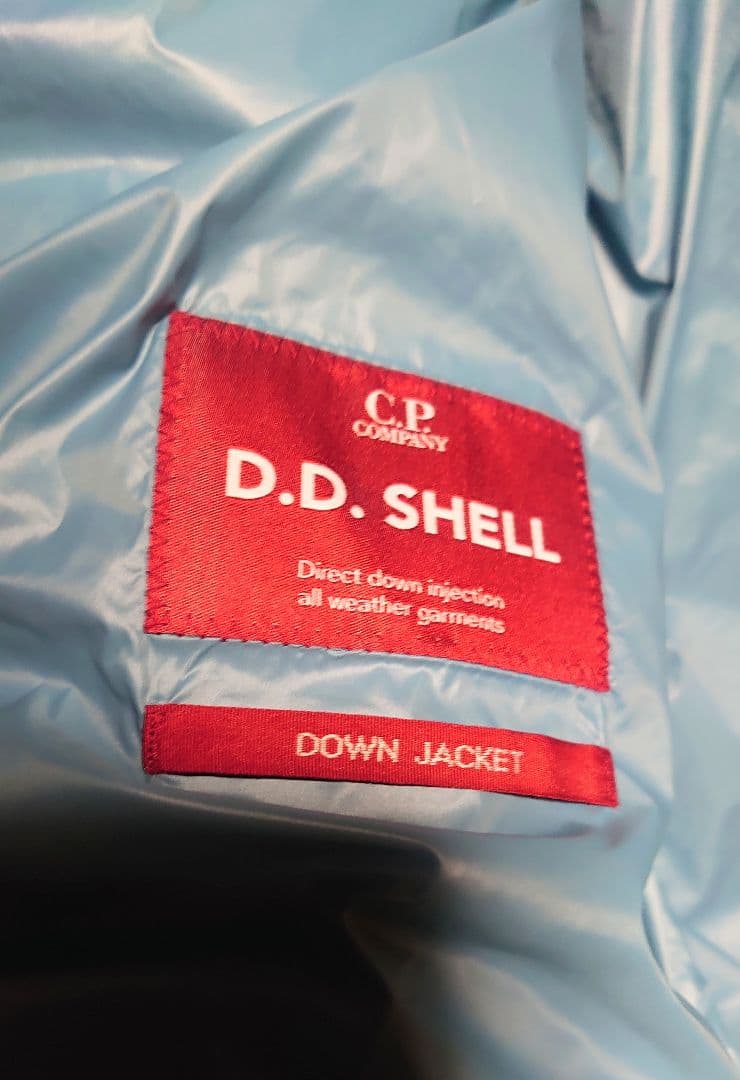 ☆新品未使用☆ c.p.company ダウンジャケット