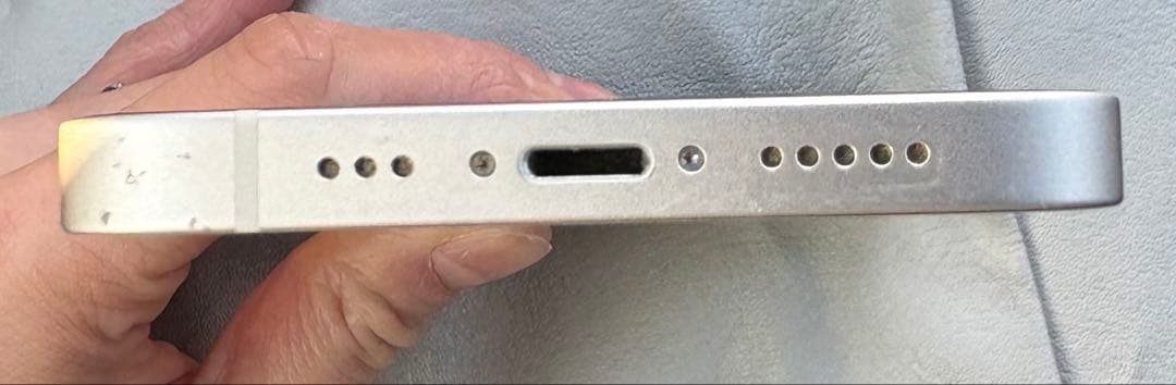ケーブルおまけ付）iPhone13 スターライト 128GB SIMフリー