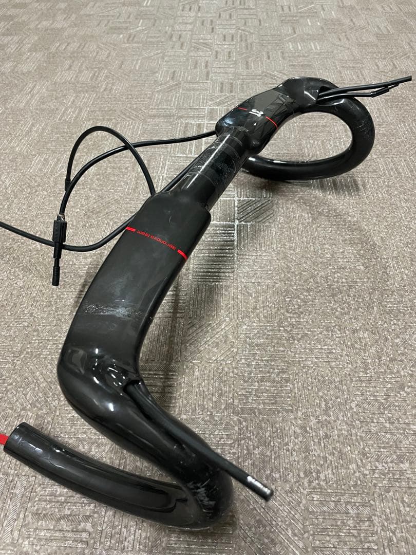3T aeronova team 40cm 美品　正規品 カーボンハンドル 3T Aeronova Team Stealth Handlebar - Components