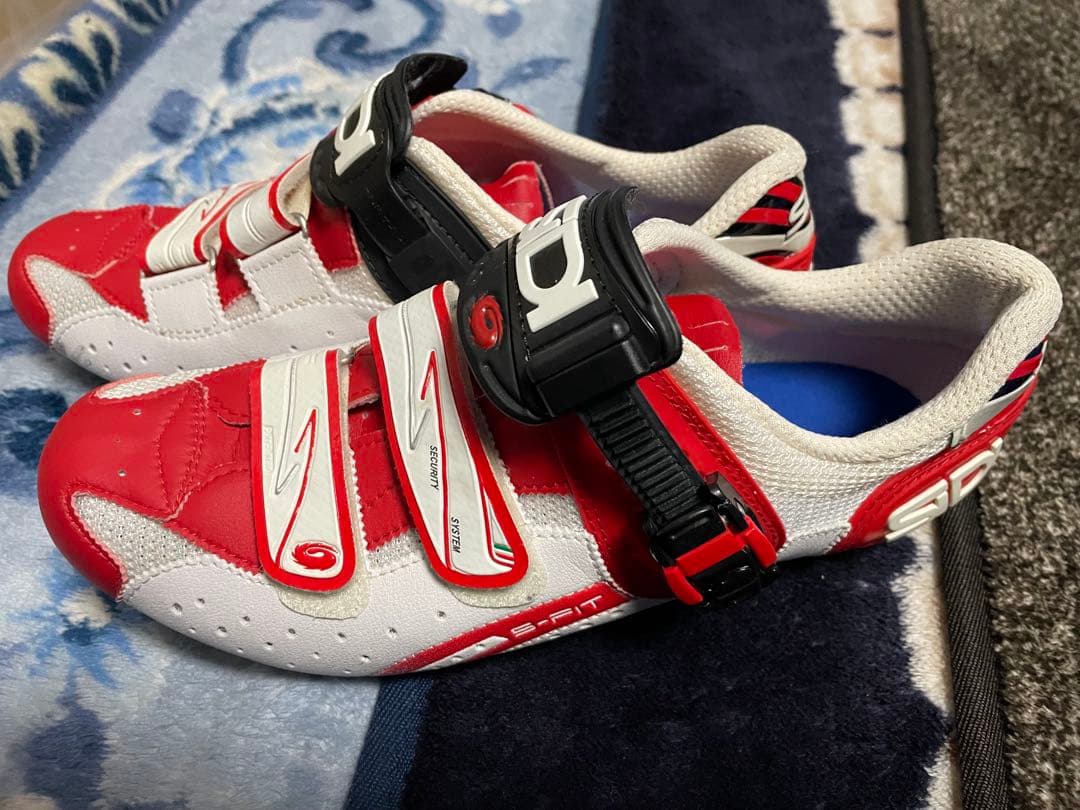 最終値下げSIDI SPIT サイクリングシューズ レッド/ホワイト 最終値下げSIDI SPIT サイクリングシューズ レッド/ホワイト