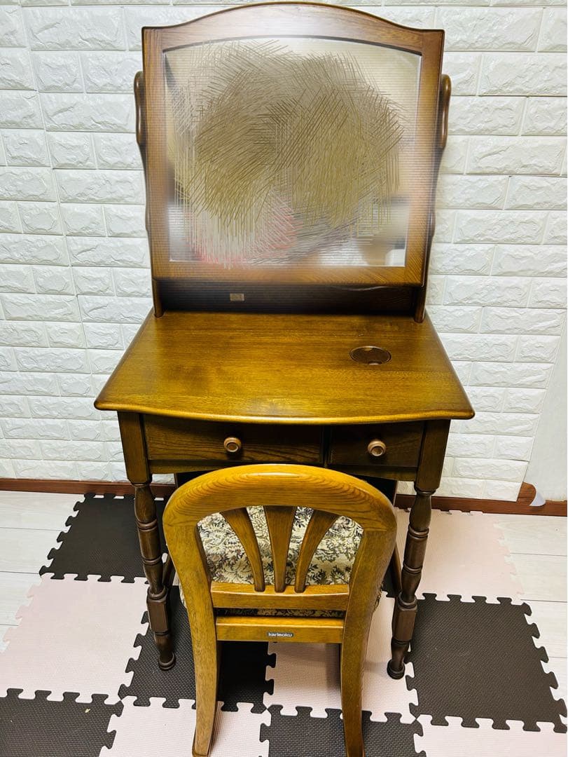 とりもも【美品】カリモク　karimoku ドレッサー　椅子付き とりもも様専用【美品】カリモク karimoku ドレッサー 椅子付き