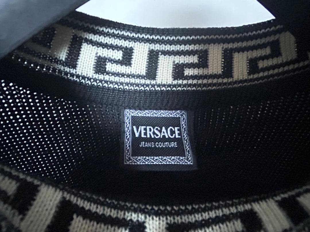 太郎様専用 VERSACE ヴェルサーチ メデューサロゴ刺繍 クルーネック